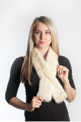 White mink fur scarf